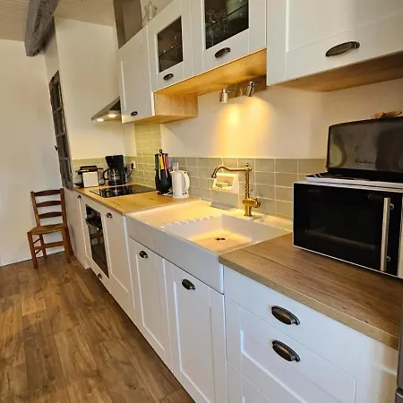 A 15 Minutes De Vakantiehuis Conques-en-Rouergue