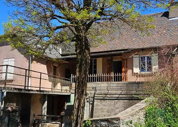 펜션 A 15 Minutes De Conques-en-Rouergue