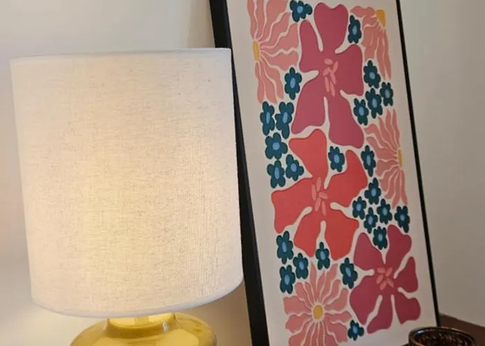 A 15 Minutes De 펜션 *